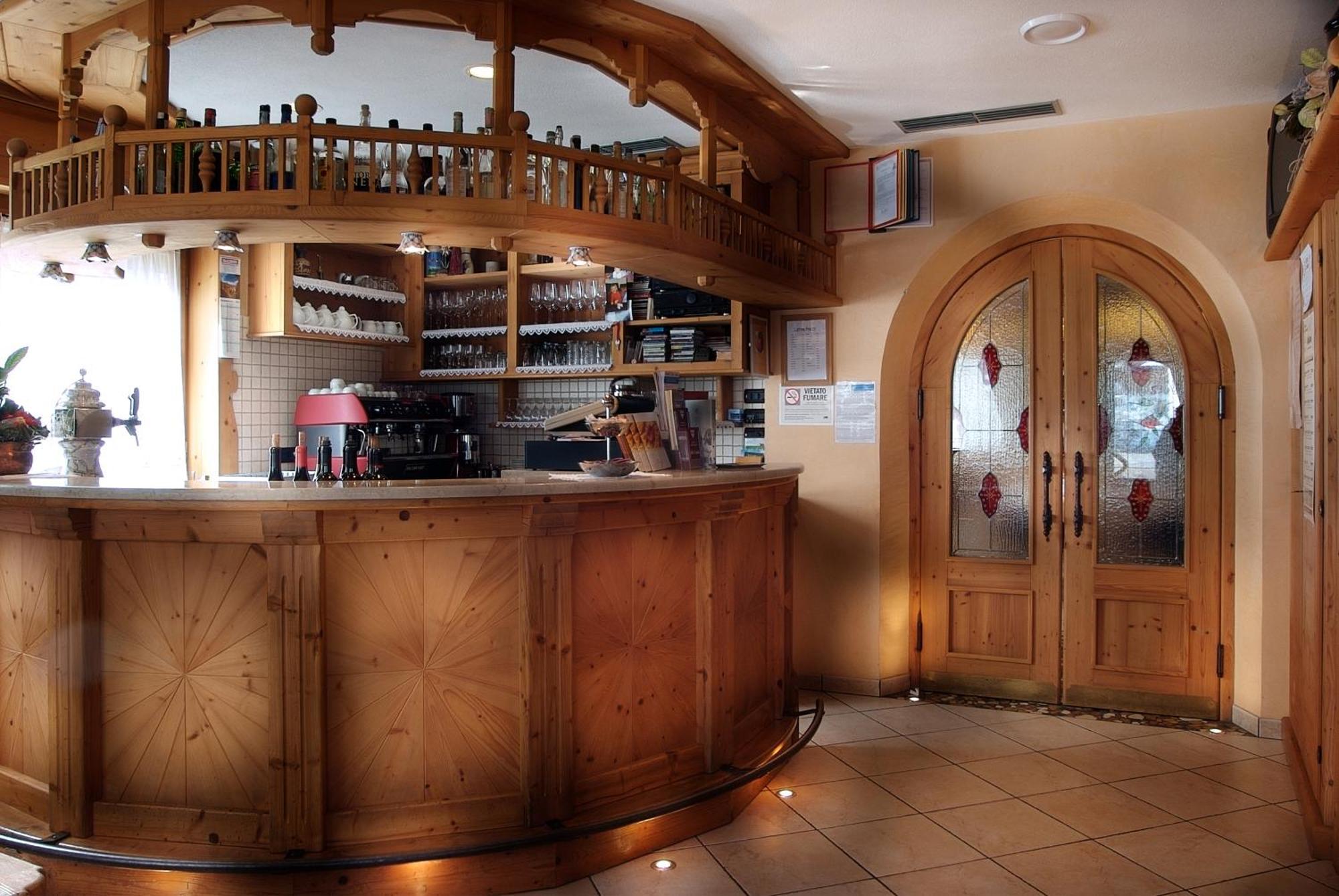 Albergo Ristorante Alle Codole Canale dʼAgordo Esterno foto