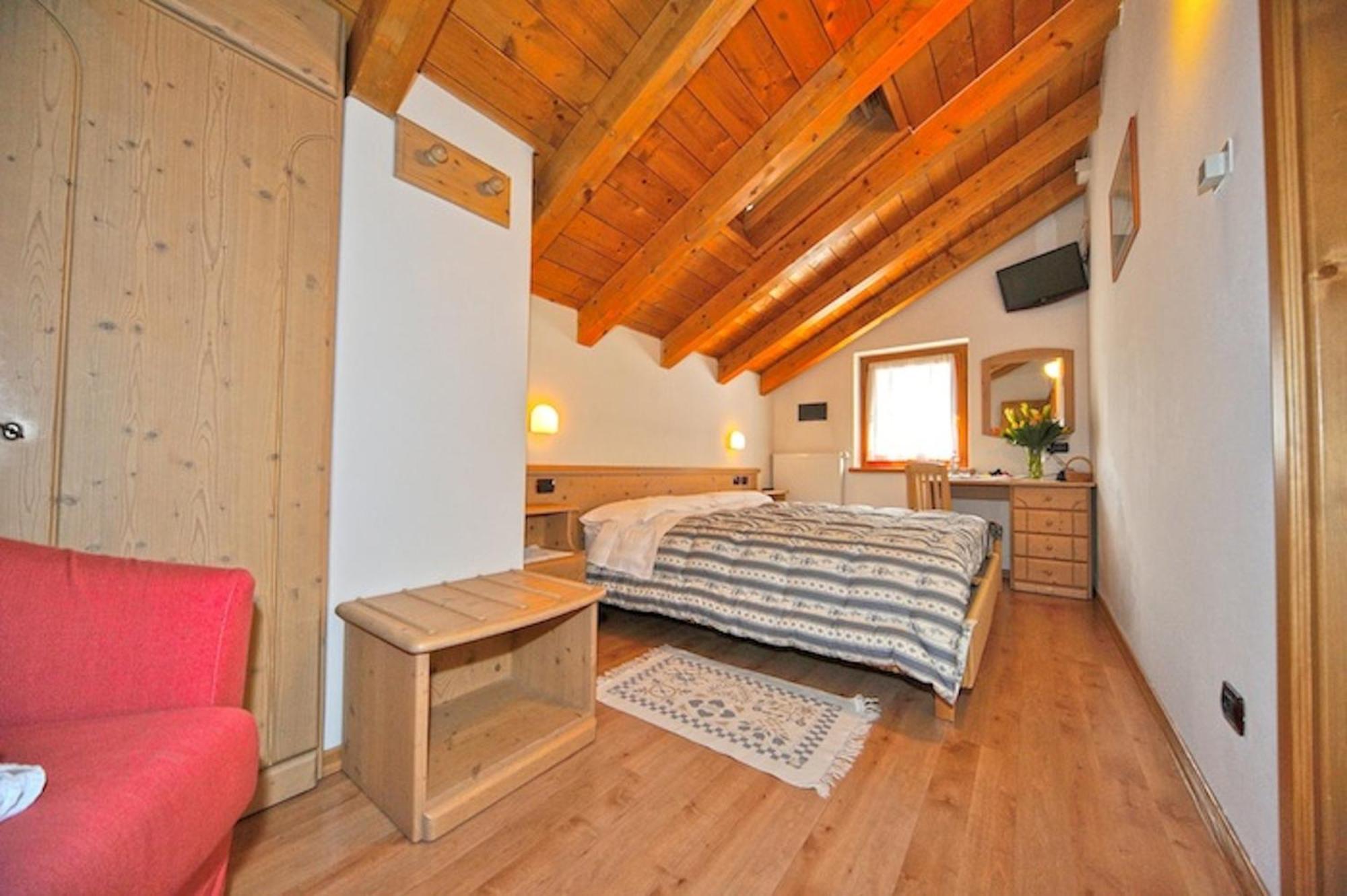 Albergo Ristorante Alle Codole Canale dʼAgordo Camera foto